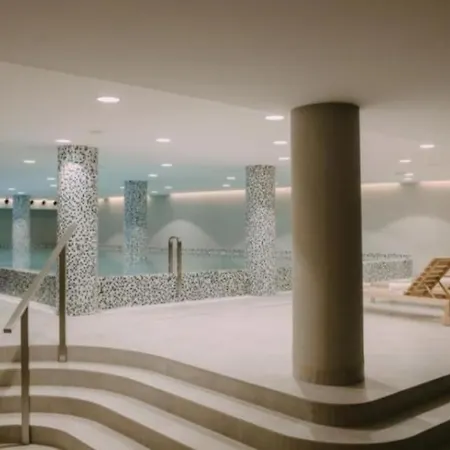 Apolon Lux Lejlighed *