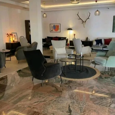 Apolon Lux Lejlighed *